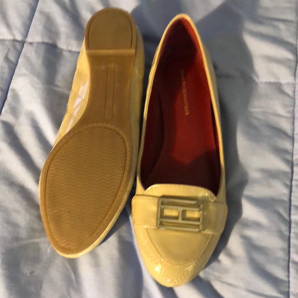 Tommy Hilfiger flats
